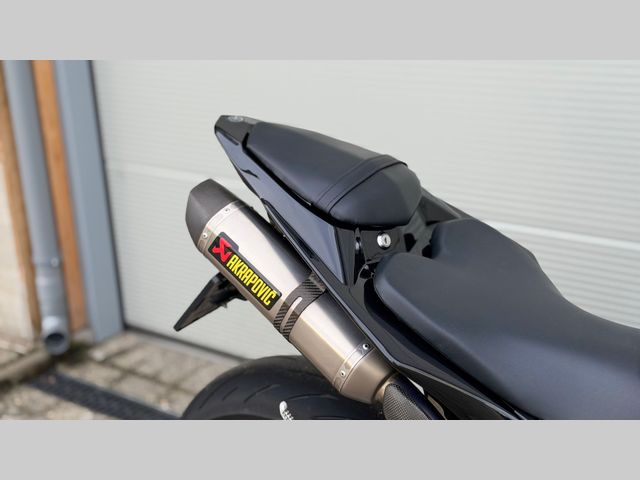 yamaha - yzf-r1