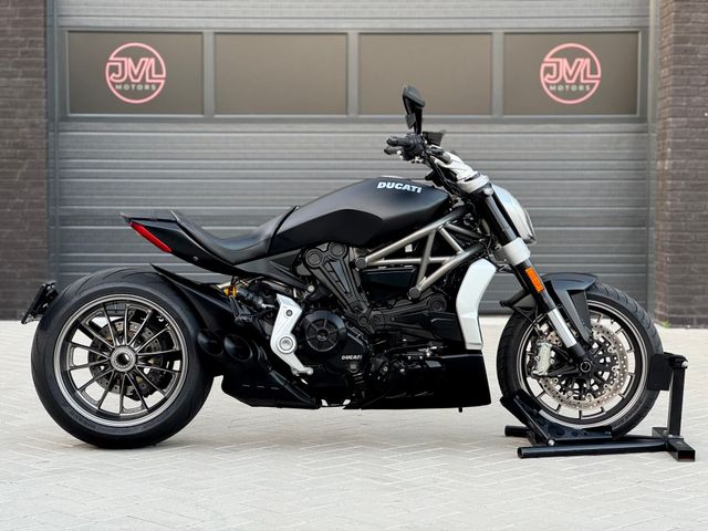ducati - diavel