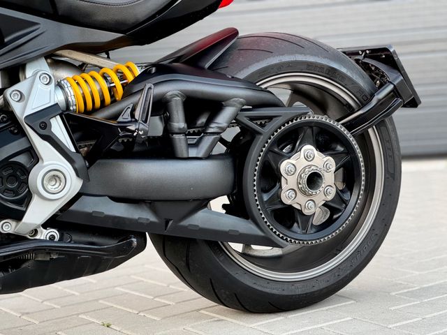 ducati - diavel