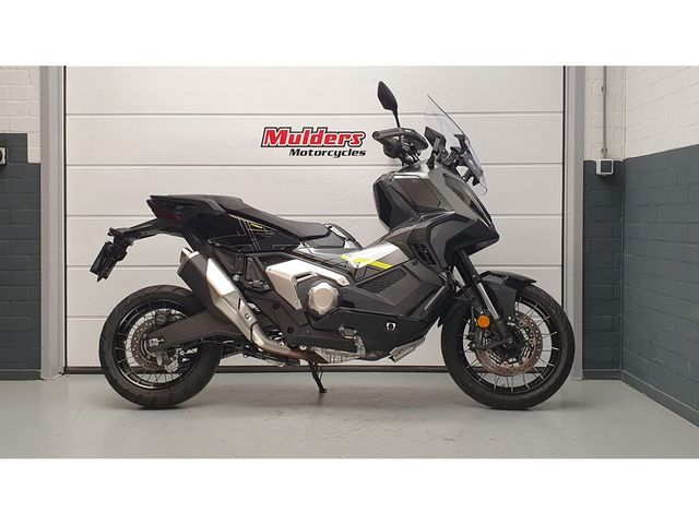 honda - x-adv