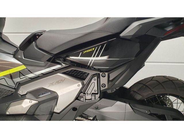 honda - x-adv