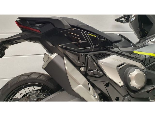 honda - x-adv