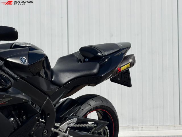 yamaha - yzf-r1