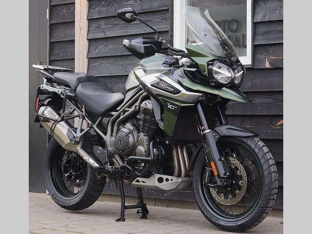 triumph - tiger-explorer-xcx