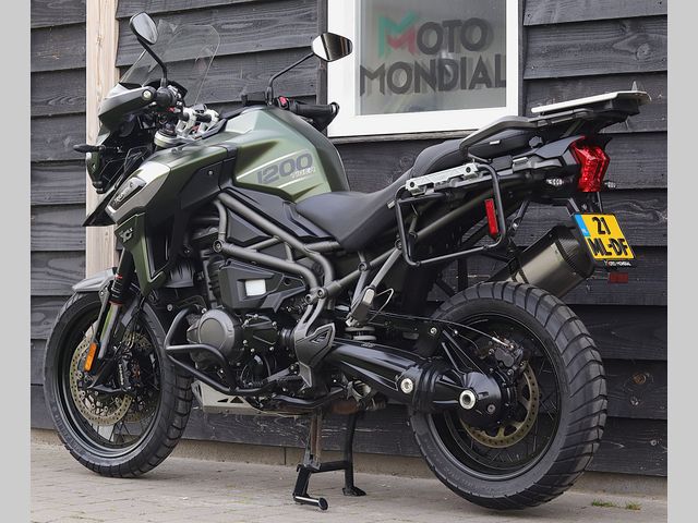 triumph - tiger-explorer-xcx