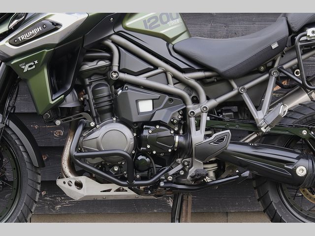 triumph - tiger-explorer-xcx