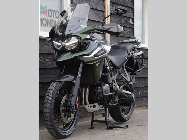 triumph - tiger-explorer-xcx