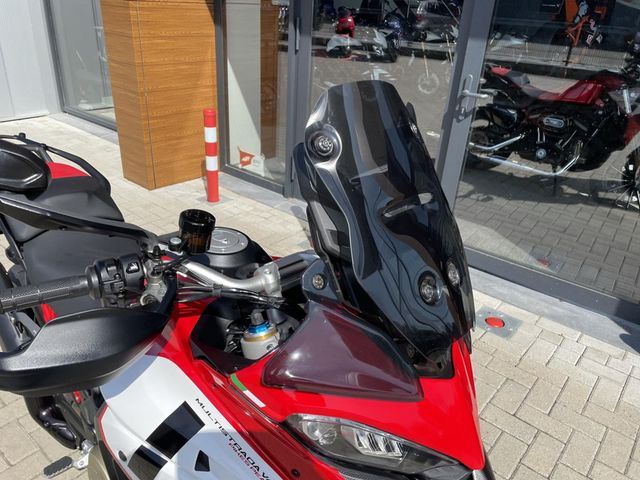 ducati - multistrada-v4-pikes-peak