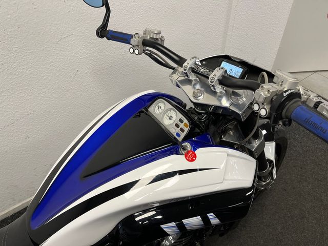 yamaha - vmax
