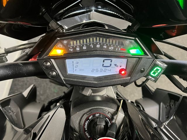 kawasaki - z1000-abs