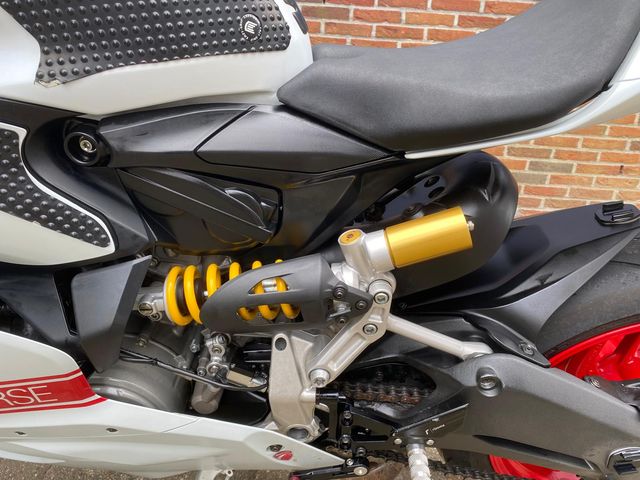 ducati - 899-panigale