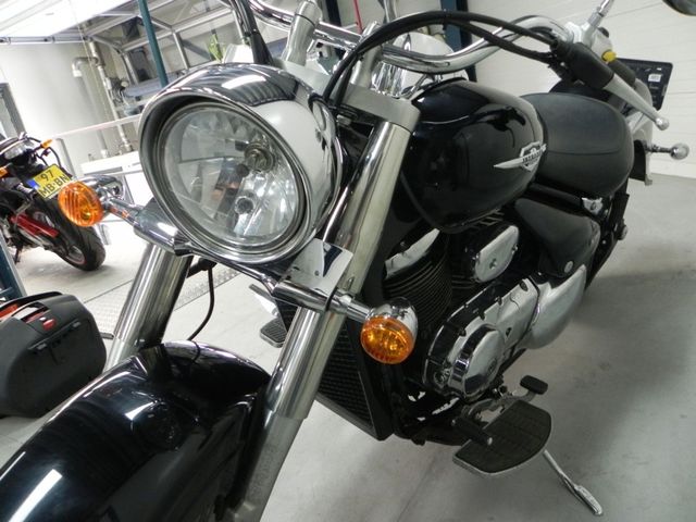 suzuki - vl-800-volusia