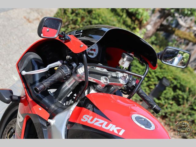 suzuki - gsx-r-750-srad