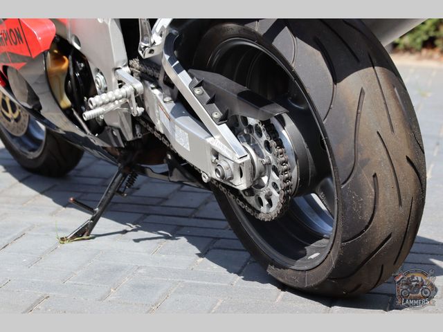 suzuki - gsx-r-750-srad