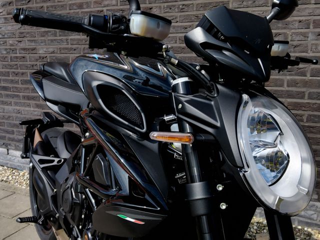 mv-agusta - brutale-800