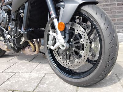 MV AGUSTA BRUTALE 800 RR – foto 4