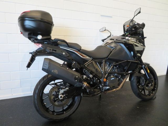 ktm - 1290-super-adventure-s