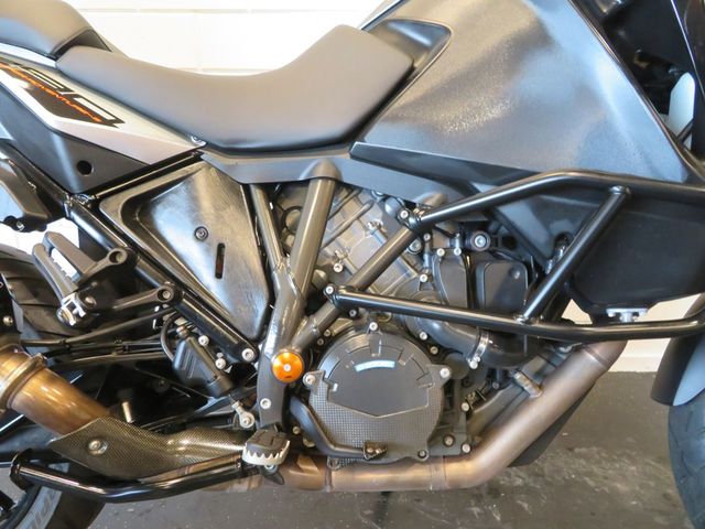 ktm - 1290-super-adventure-s