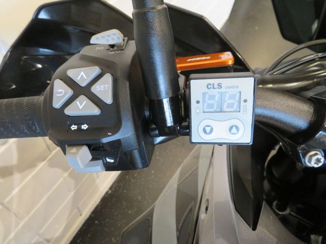 ktm - 1290-super-adventure-s