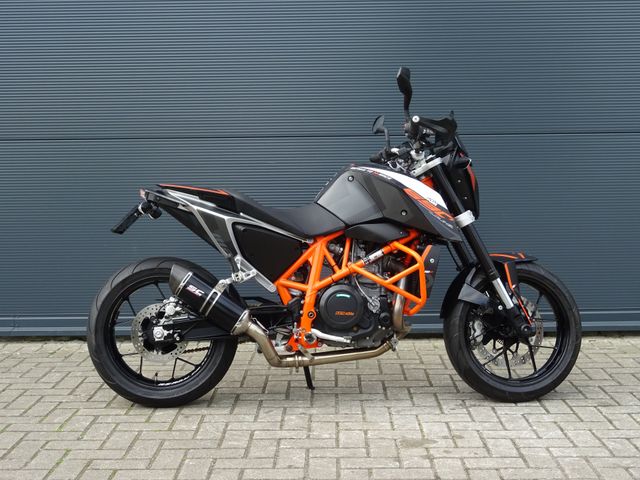ktm - 690-duke