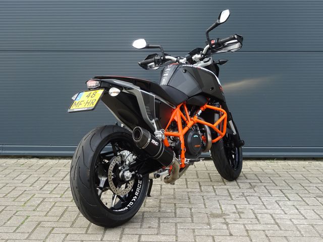 ktm - 690-duke
