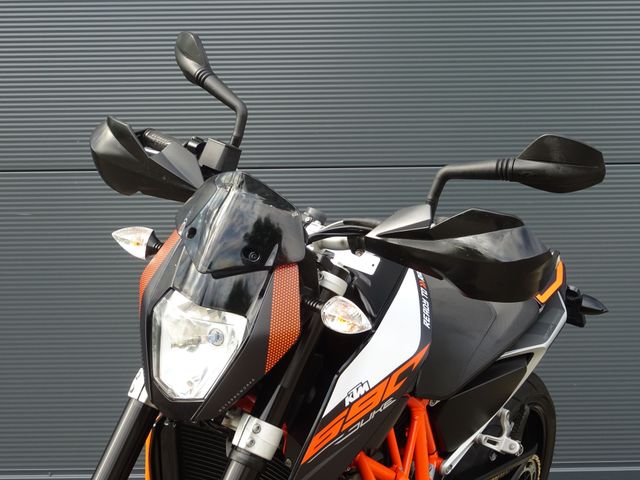 ktm - 690-duke
