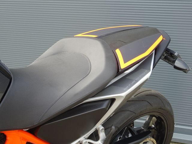 ktm - 690-duke