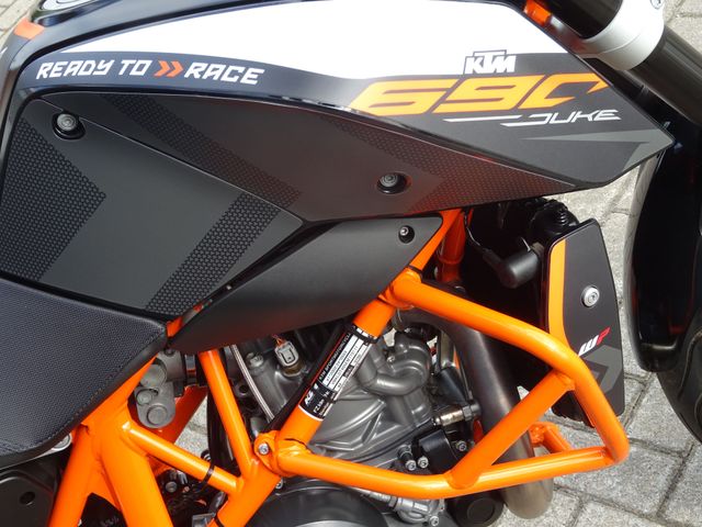 ktm - 690-duke