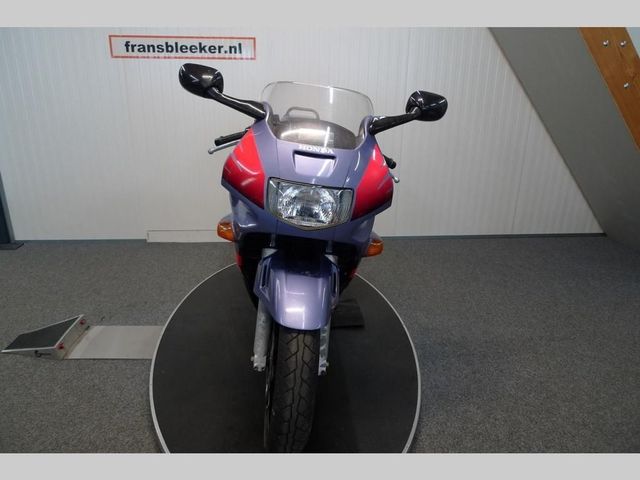 honda - cbr-600-f