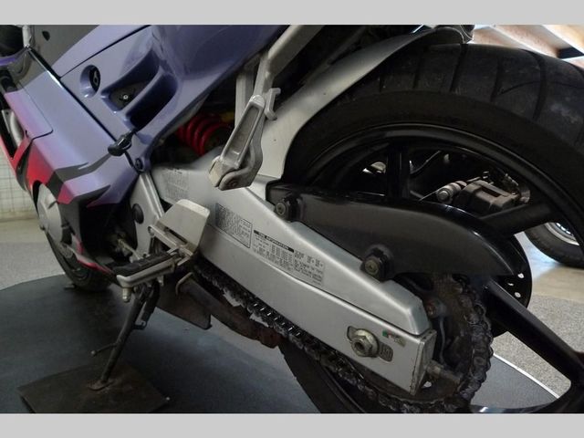 honda - cbr-600-f