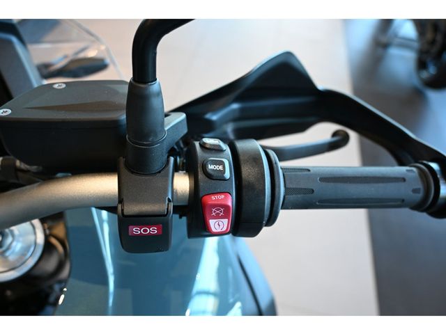 bmw - f-900-gs-adventure