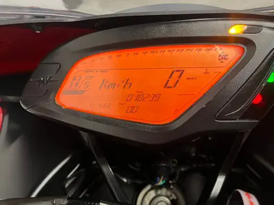 MV AGUSTA F3 800 – foto 2