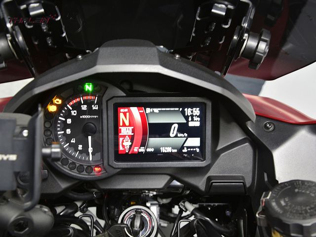 kawasaki - versys-1000-se-grand-tourer