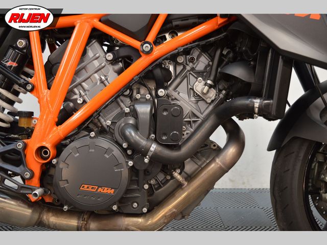 ktm - 1290-super-duke-r