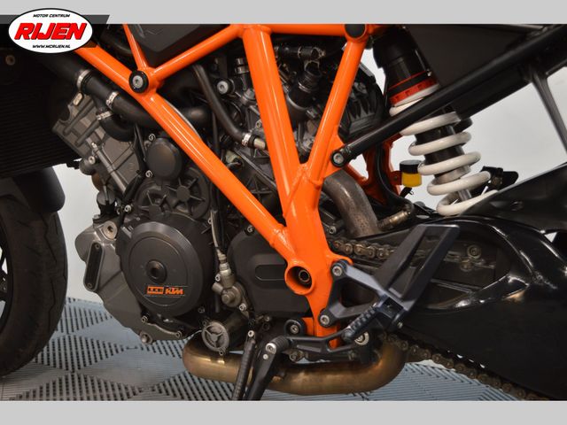 ktm - 1290-super-duke-r