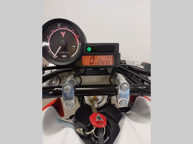 yamaha - mt-03