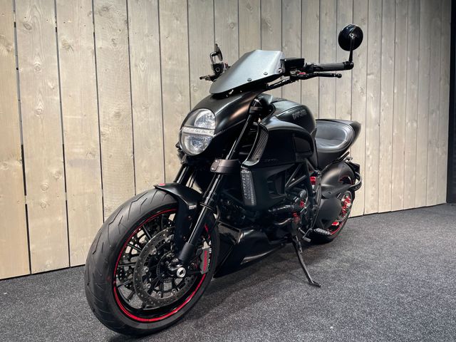 ducati - diavel-cromo