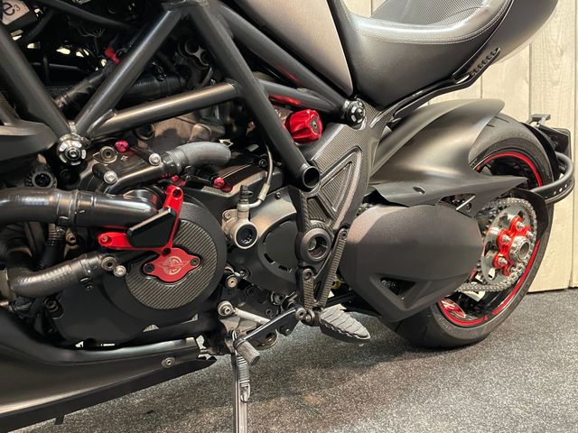 ducati - diavel-cromo