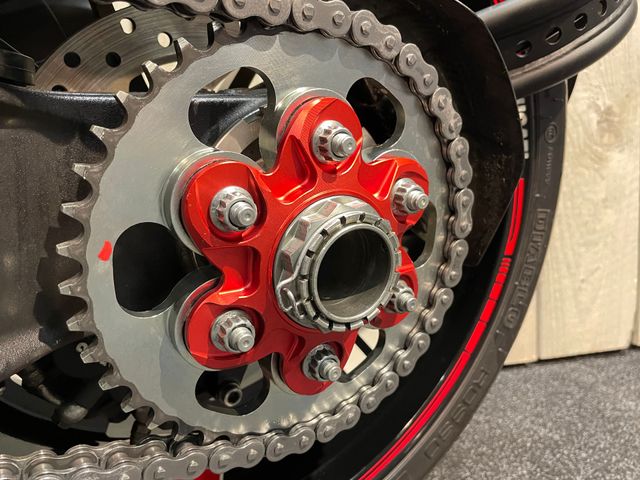 ducati - diavel-cromo