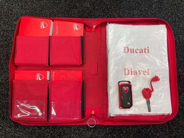 ducati - diavel-cromo