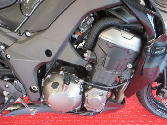 kawasaki - z1000-performance