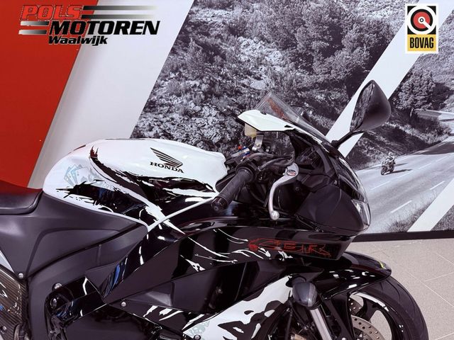honda - cbr-600-rr