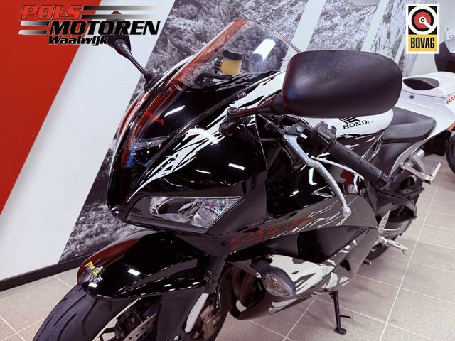honda - cbr-600-rr