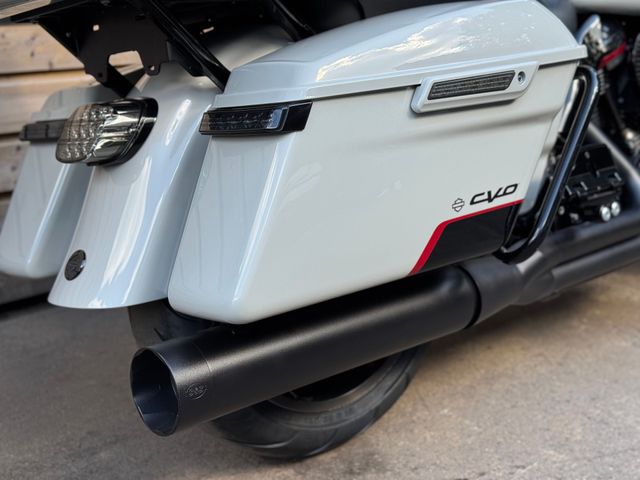 harley-davidson - electra-glide-ultra-glide-limited-cvo-flhtkse