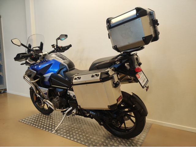 triumph - tiger-1200-gt-explorer