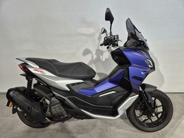 aprilia - sr-gt-200