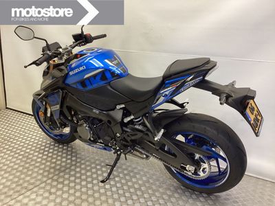 SUZUKI GSX-S 1000 ABS – foto 3