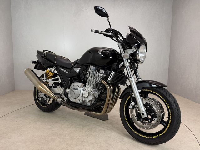 yamaha - xjr-1300