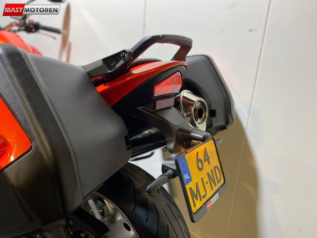 triumph - tiger-1050