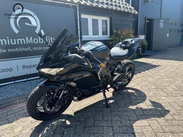 kawasaki - ninja-zx-4r